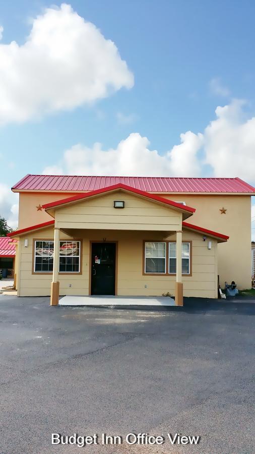 Budget Inn Hallettsville 外观 照片